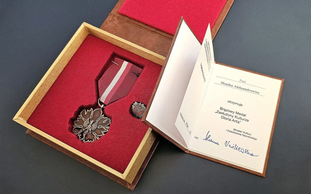 Gloria Artis Medal for Meritorious Culture | Zasłużony Kulturze Gloria Artis