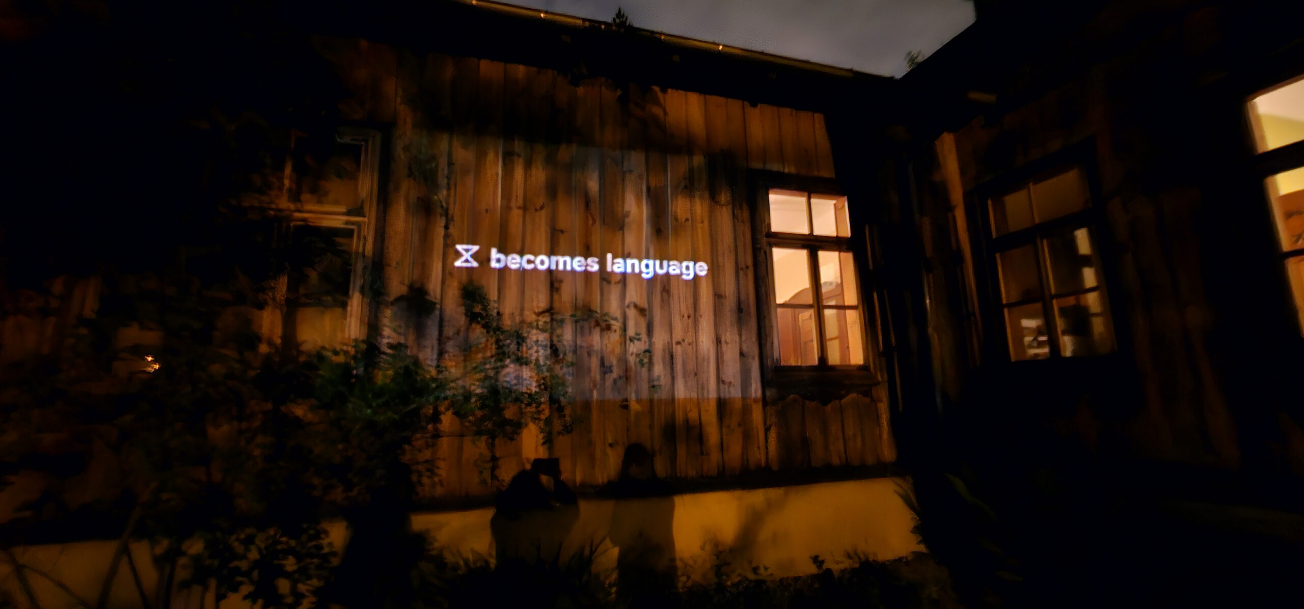 PODKOWA LEŚNA WILLA AIDA