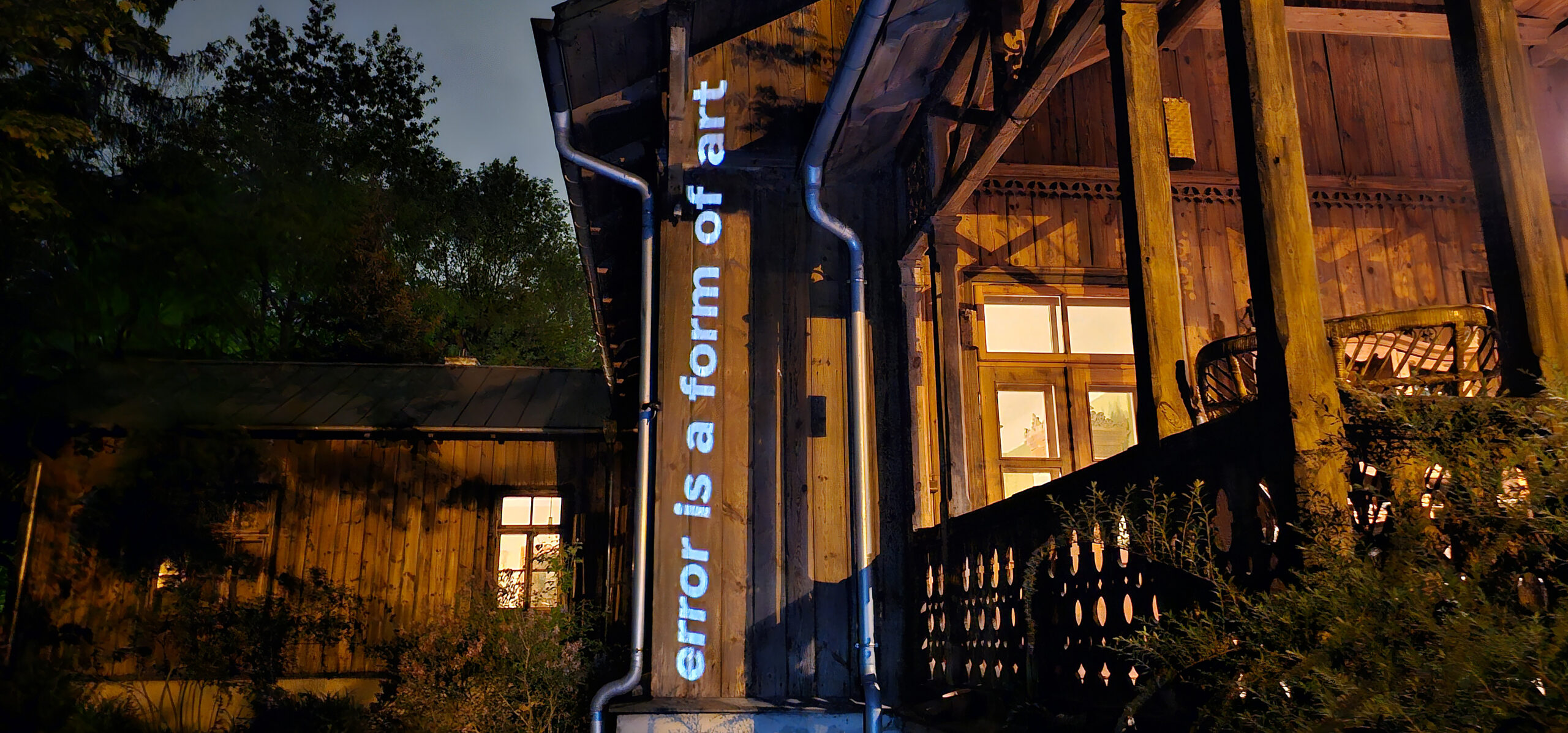 PODKOWA LEŚNA WILLA AIDA