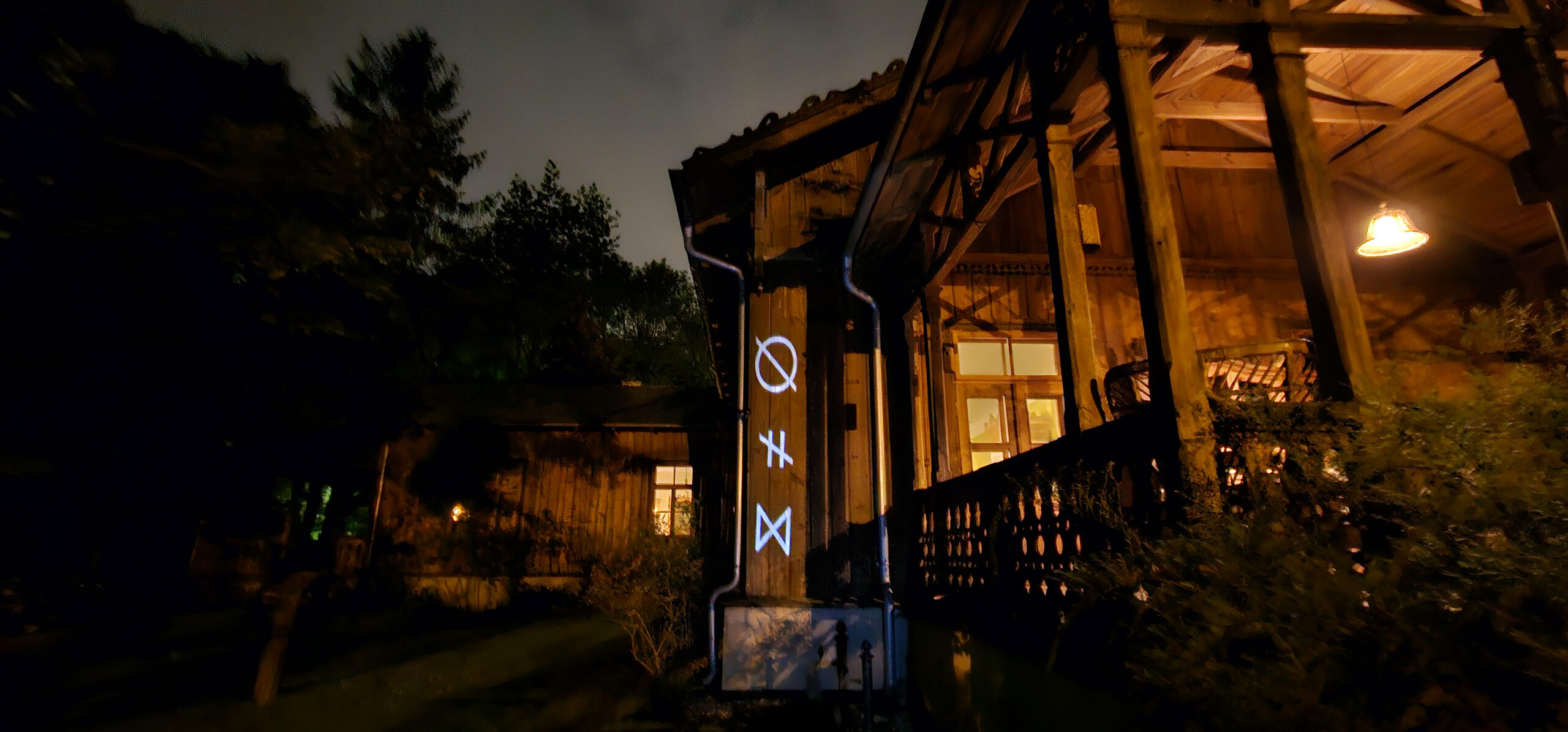 PODKOWA LEŚNA WILLA AIDA